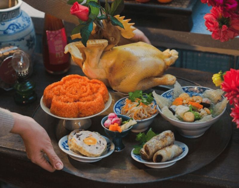 Cách đặt gà cúng trên ban thờ chuẩn nhất tín ngưỡng Việt