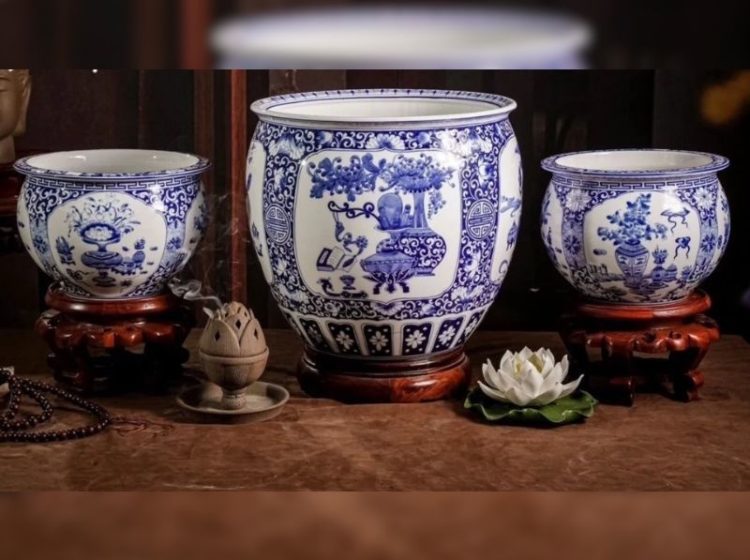 Thống sứ Bát Tràng: Khám phá ý nghĩa phong thủy 