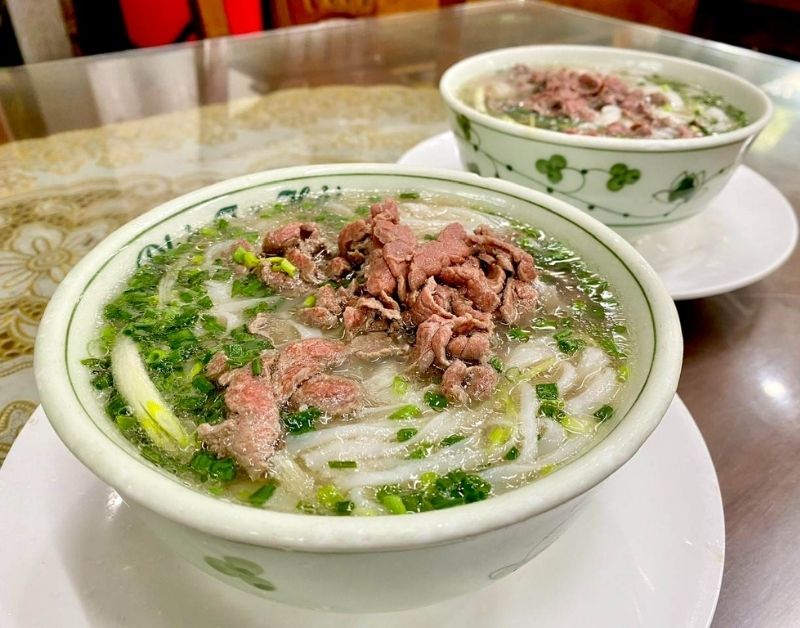 Tư vấn cách chọn tô sứ cho quán phở nâng tầm trải nghiệm khách hàng
