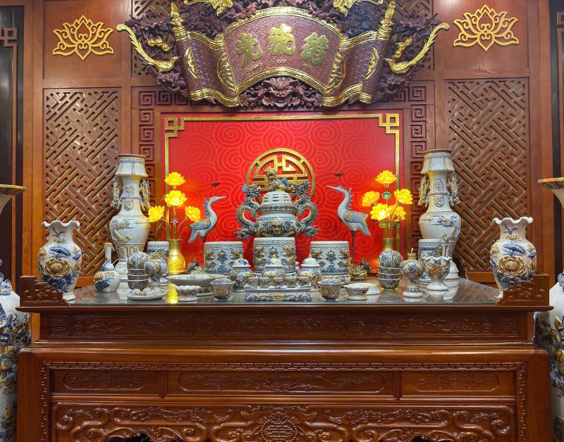 Chuyên gia gợi ý nên mua bộ đồ thờ cúng 9, 13 hay 15 món?