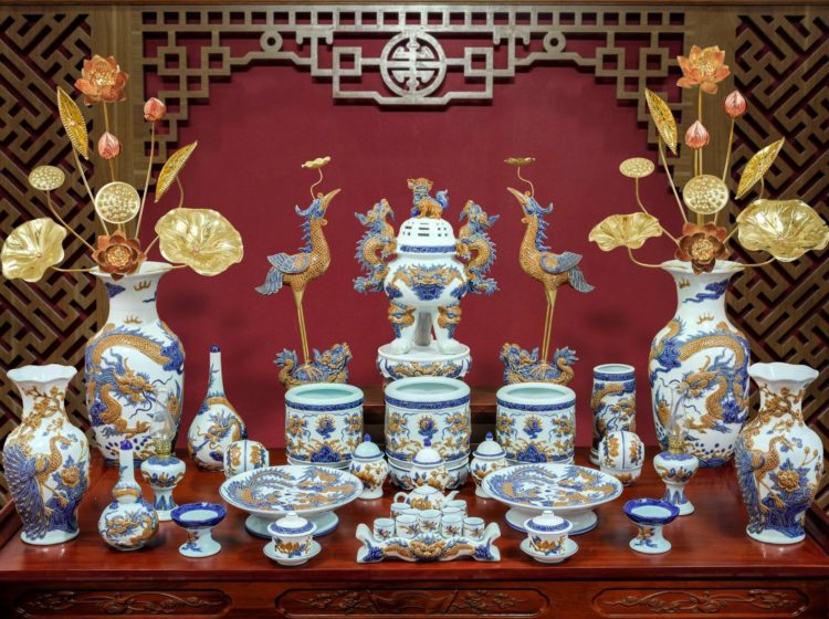 Đồ thờ cúng Bát Tràng trong văn hóa tâm linh người Việt
