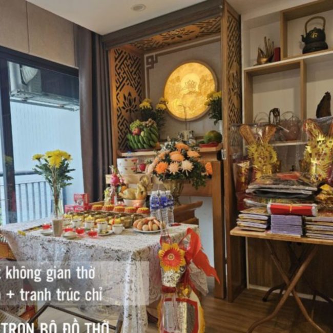 Kết hợp đồ thờ Bát Tràng với không gian thờ chung cư hiện đại